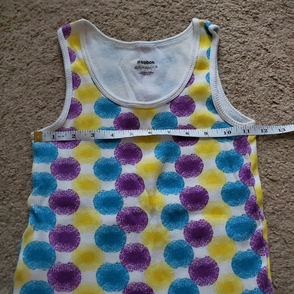 4 Reebok Tank Tops - Picture 2 of 13